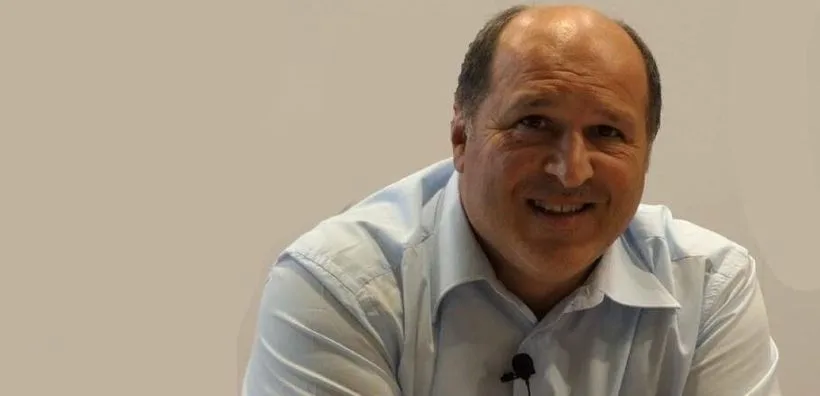 Πέτρος Τσικούρας — Ιδρυτής και Επικεφαλής της Τεχνολογικής Ε.Ε.